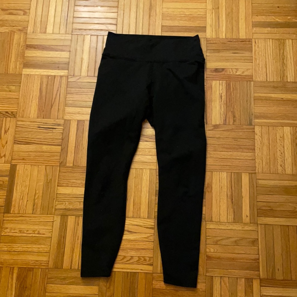 Large Fabletics Leggings